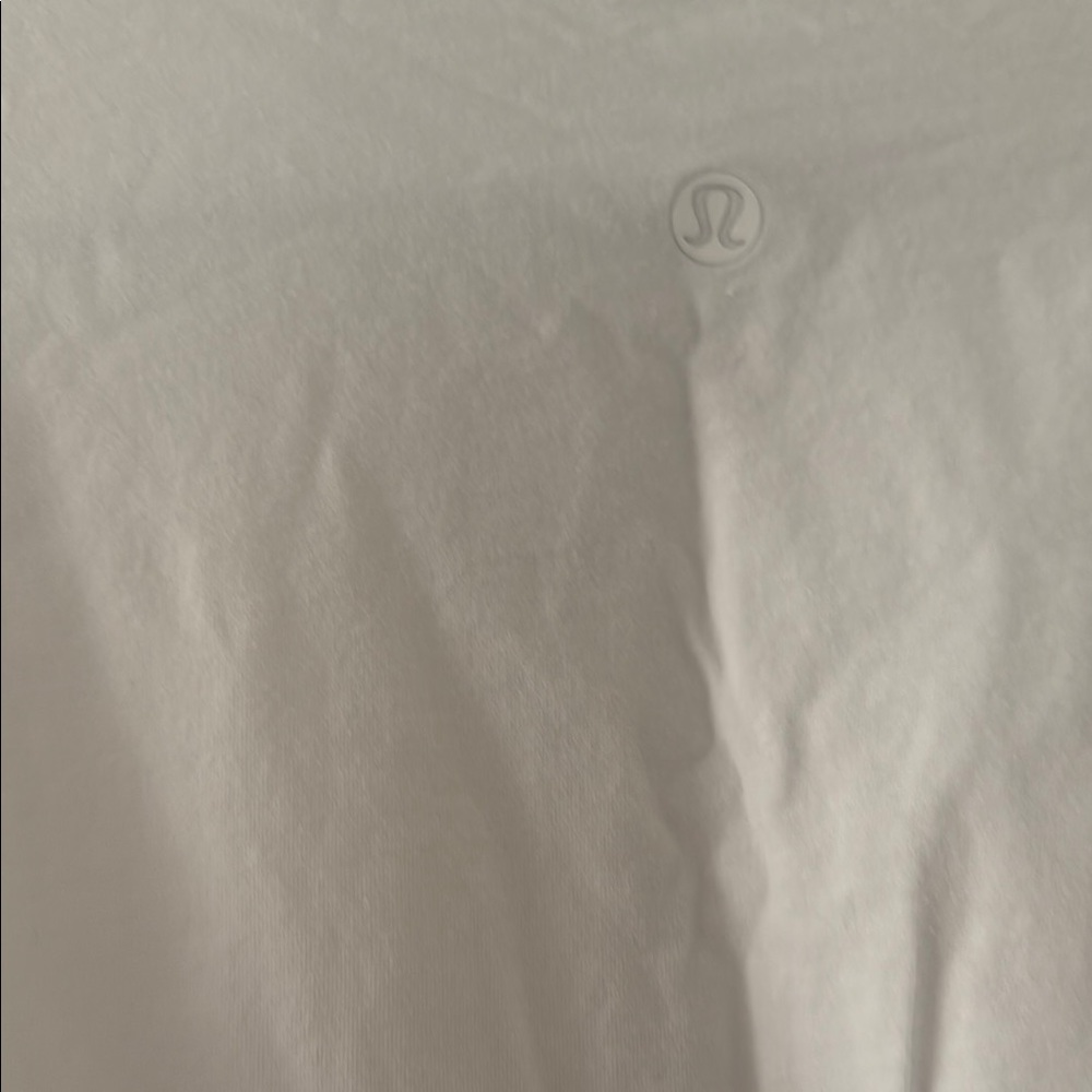 Lululemon Athletica White Relaxed Long Sleeve Tee - Picture 2 of 3